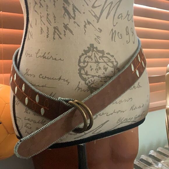 LEATHER BELT LENGTH 41in‎ - Picture 2 of 7